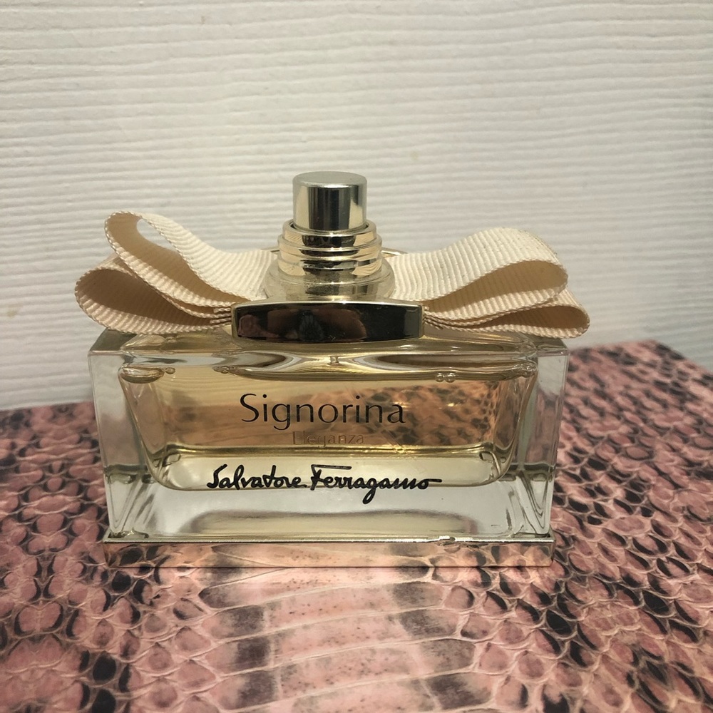 Signorina Eleganza Salvation Ferragaiuo
